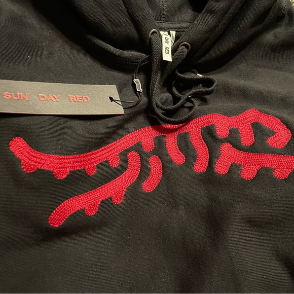 Sun Day Red Luare Chain Stitch Hoodie Mens XL - Picture 7 of 8